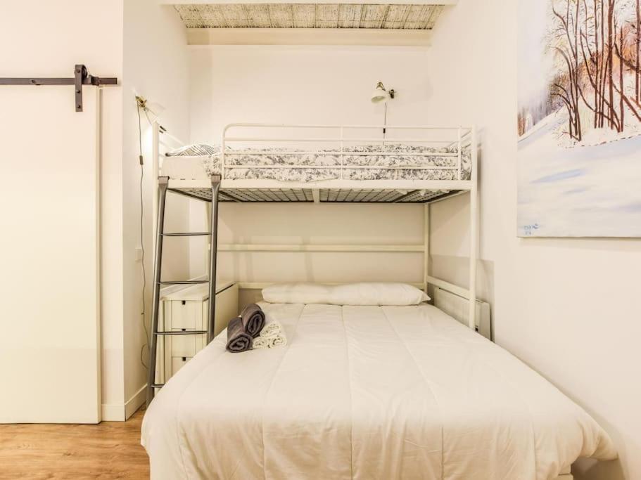 Apartamento En Ponzano Apartment Madrid